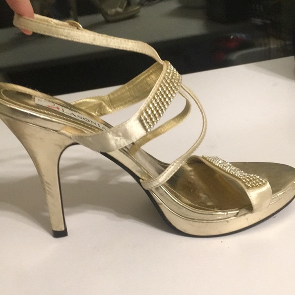 Gold and rhinestone heels - Picture 2 of 8